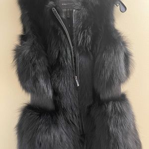 BCBG MaxAzria “Estelle” brand new Black dyed Fox Fur Vest Medium